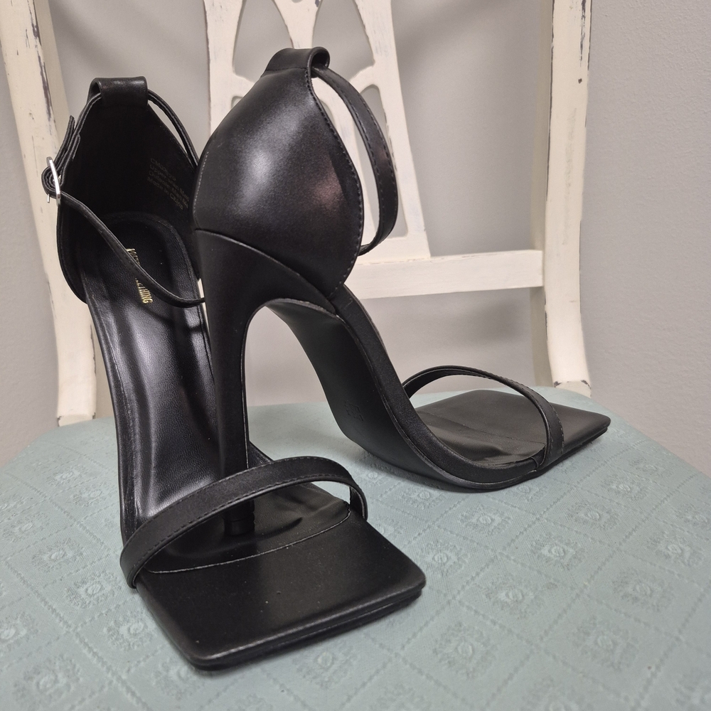 PrettyLittleThing Black Strappy Heels
